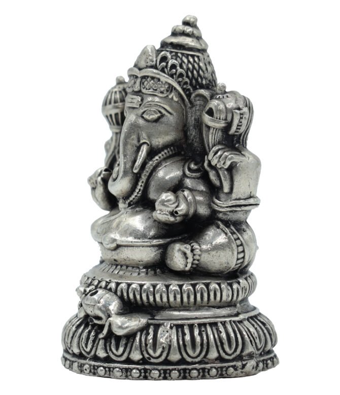 silver ganpati idol