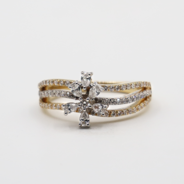 Floral diamond ring